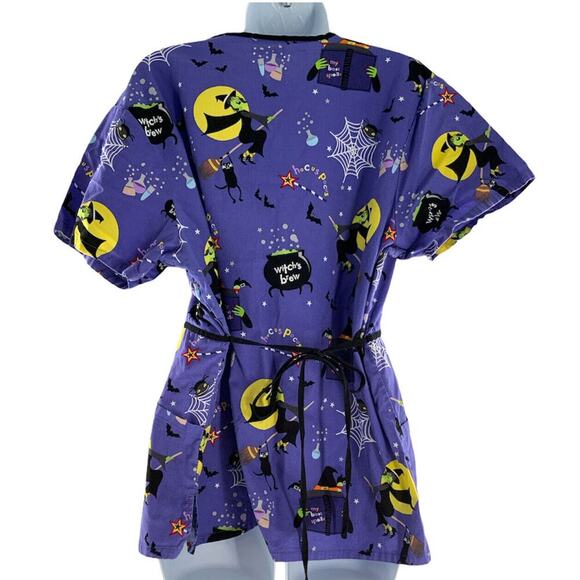 V Life Nurse Scrub Womens L Witch On A Broom Halloween Professional Uniform Top - Picture 2 of 10